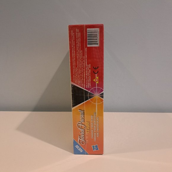 Trivial Pursuit Team Board Game New In Sealed Box 2009 Hasbro - Picture 11 of 16